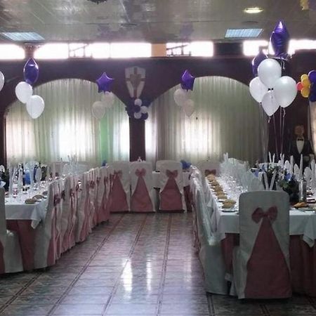 Els Monjos Hostal Milenium מראה חיצוני תמונה