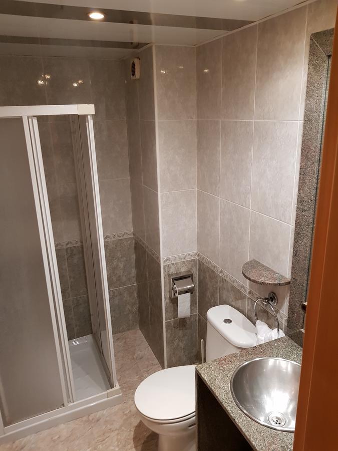 Els Monjos Hostal Milenium מראה חיצוני תמונה